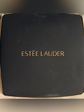 ESTÉE LAUDER Double Wear Loose Translucent Matte Face Powder 9g, NWOB